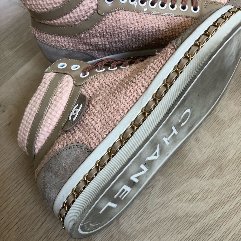 Chanel Size 38 - Picture 3 of 3